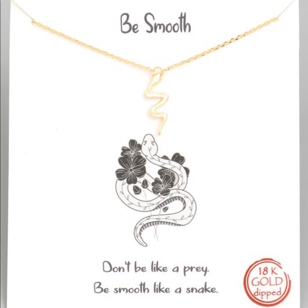 Be Smooth Snake Necklace